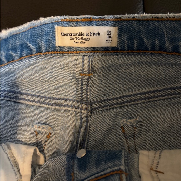 Abercrombie & Fitch Jeans - Picture 4 of 4